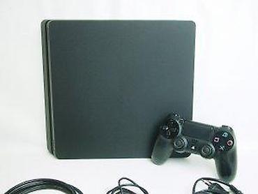 PS4 (Sony Playstation 4): U ponudi je Sony PlayStation 4 Slim. Stanje: odlično očuvana, komplet — 23