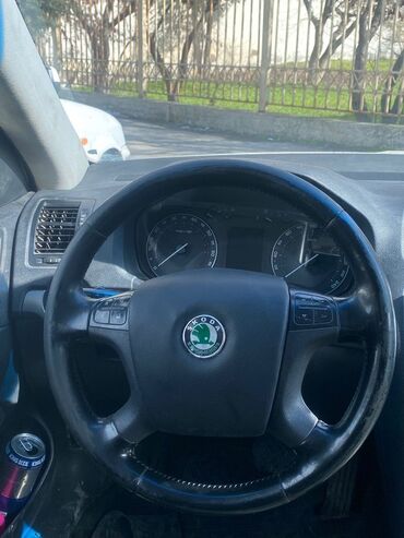 Skoda: Skoda Octavia 2005 2mator aftamat karopka Maşinda prablemler var -da lalafo.az — 8 Skoda: Skoda Octavia 2005 2mator aftamat karopka Maşinda prablemler var — 8