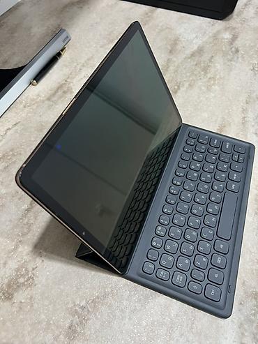 11: Планшет, Samsung, память 64 ГБ, 10" - 11", 4G (LTE), Б/у, Классический цвет - Золотой — 1