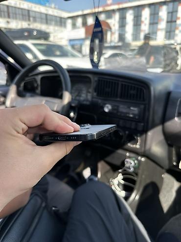 Мобильные телефоны и аксессуары: IPhone 16, Б/у, 128 ГБ, Black Titanium, Защитное стекло, 90 % — 2