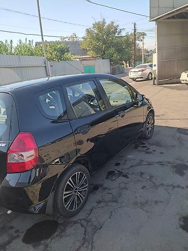 jac авто: Honda Jazz: 2008 г., 1.3 л, Автомат, Бензин, Хэтчбэк — 5