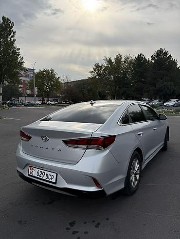Hyundai: Hyundai Sonata: 2021 г., 2 л, Автомат, Газ, Седан — 4