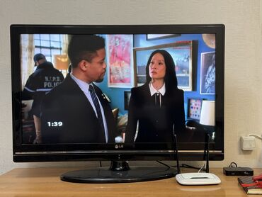 продаю телевизор бишкек: Продаю телевизор LG отличного качества в связи с переездом