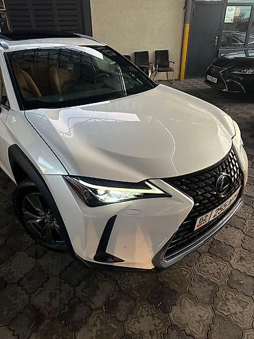 Lexus: Lexus : 2018 г., 2 л, Вариатор, Гибрид, Кроссовер — 5