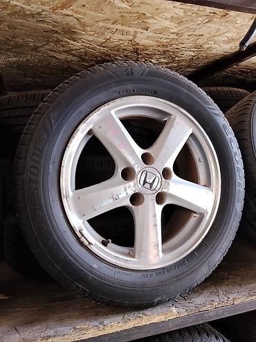Литой диск Honda с шиной Bridgestone - Диск: оригинальный литой, 5