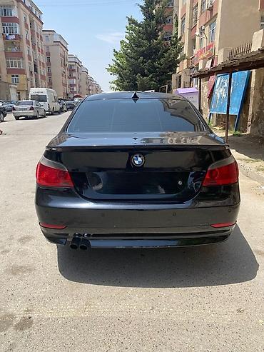 e60 guzgu: BMW 5 Seriyası (E60) sedan – qara rəng Detallar: - Kuzov: 4 qapılı — 4