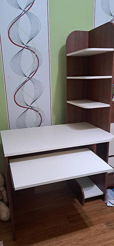 künc rəf: Künc masa, Polkalı, Siyirməli, Sadə laminat — 2