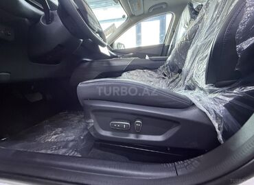 Changan: Changan Eado: 1.5 l | 1 km Sedan — 15