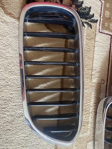 Решетки радиатора: Передняя решетка радиатора (пара, левая и правая) для BMW — — 1