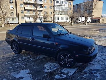 Volkswagen: Volkswagen Vento: 1993 г., 1.8 л, Механика, Бензин, Хэтчбэк — 11