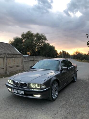 продаю с доплатой мне: BMW 7 series: 1995 г., 5.4 л, Автомат, Бензин, Седан