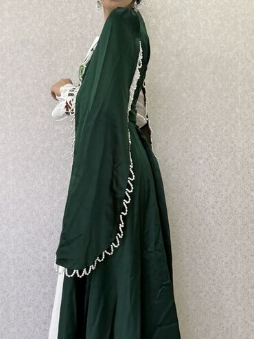 Вечерние платья: Сдается в аренду Элегантное национальное платье в темно‑зеленом — 8