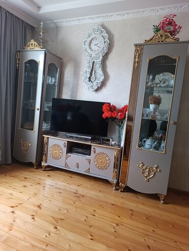 metlax satilir: İşlənmiş, TV altlığı