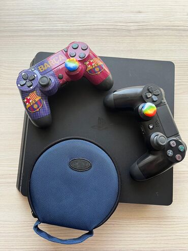 telefon ucun klaviatura: PlayStation 4 Slim 1TB + 20 Oyun Diskləri | Əla Vəziyyətdə | PS4