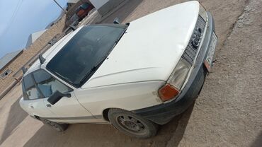 Audi: Audi 80: 1987 г., 1.8 л, Механика, Бензин, Седан