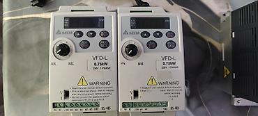 cruze led: Sənaye tipli tezlik çeviriciləri (VFD) dəsti - Delta Electronics — 2