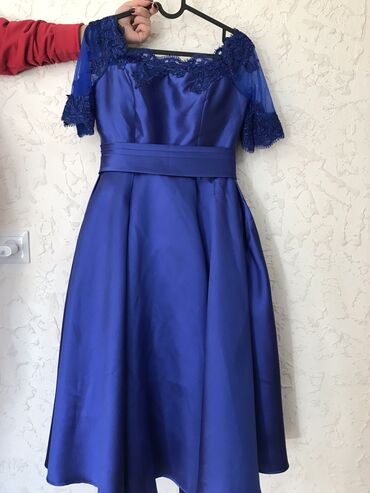 синее платье: Вечернее платье, Пышное, Атлас, С рукавами, Корсет