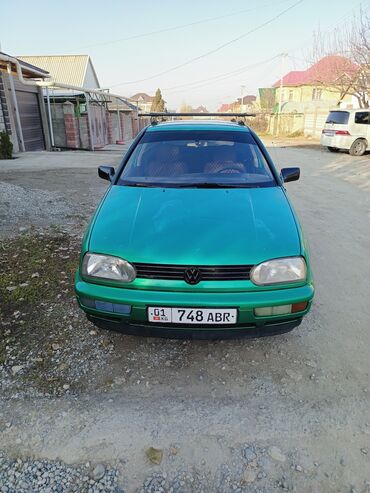 Volkswagen: Volkswagen Golf: 1996 г., 1.6 л, Механика, Бензин, Седан