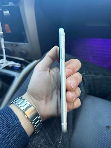 13 pro max plata: IPhone 11, Ağ, Face ID — 3