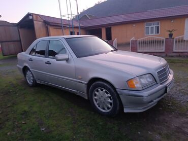 Mercedes-Benz: Mercedes-Benz C-Class: 2.2 l | 1999 il Sedan