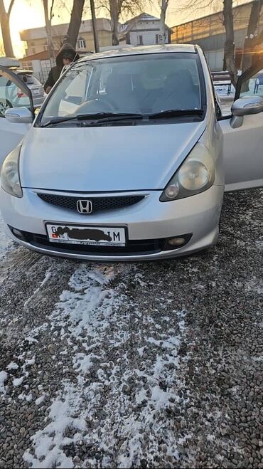 Honda: Honda Fit: 2006 г., 1.3 л, Вариатор, Бензин, Хэтчбэк