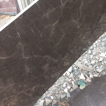 Mərmər: Təbii mərmər lövhələr – müxtəlif rəng və naxışlar Məhsul: - — 2