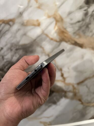 Honor: Honor X8, 128 GB — 12