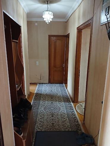 zabrat ev: Bakı, 3 otaqlı, Köhnə tikili, 68 kv. m — 1