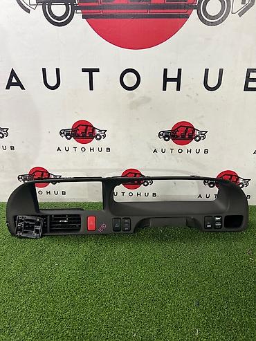 Рамка щитка приборов HONDA Odyssey RA8 3 2002 (б/у)