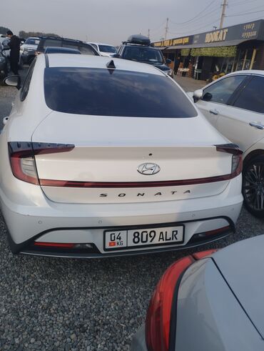 Hyundai: Hyundai Sonata: 2019 г., 2 л, Автомат, Газ, Седан — 4