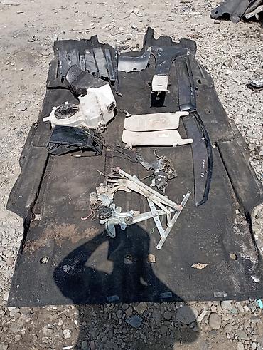 Другие детали кузова: Тойота Ипсум год 2003 — 18