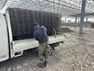 Панели сварной сетки (V-образные 3D панели) для ограждений. - Тип at lalafo.kg Панели сварной сетки (V-образные 3D панели) для ограждений. - Тип