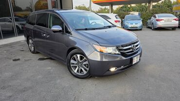 срочно продаю хонда серви: Honda Odyssey: 2016 г., 3.5 л, Автомат, Бензин, Вэн/Минивэн