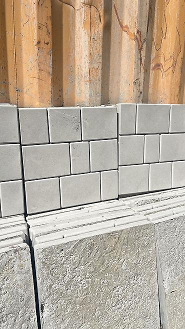 Дорожные бордюры: Бордюр, лотки, брусчатка Предлагаются бетонные изделия для — 9