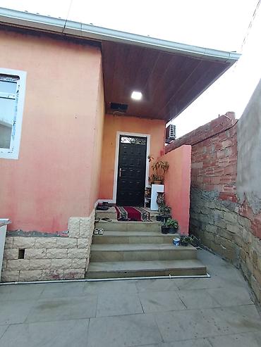Həyət evləri və villalar: 2 otaqlı, 60 kv. m — 3