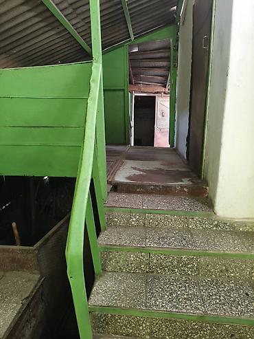 дешевле дом: 🏠 Продаётся полдома 📍 Нижняя Ала-Арча, ул. Киргизская 📐 Дом — 40 м² | — 10