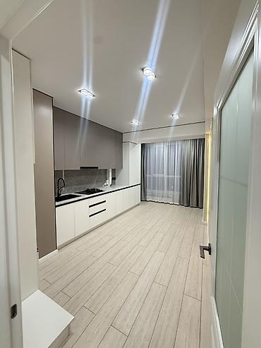 Продажа квартир: 2 комнаты, 75 м², Элитка, 3 этаж, Евроремонт — 10