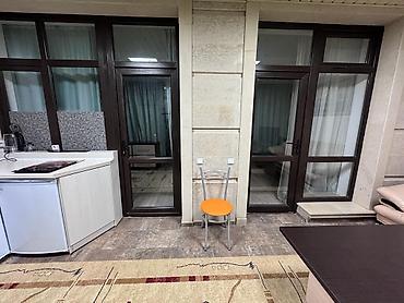 Продажа квартир: 2 комнаты, 62 м², 1 этаж — 2
