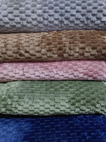 Ćebad i pokrivači: 💥Plišana ćebad-140*200 💥Cena-1600 💥Plišana ćebad-200*200 💥Cena-1800 na lalafo.rs — 15 Ćebad i pokrivači: 💥Plišana ćebad-140*200 💥Cena-1600 💥Plišana ćebad-200*200 💥Cena-1800 — 15