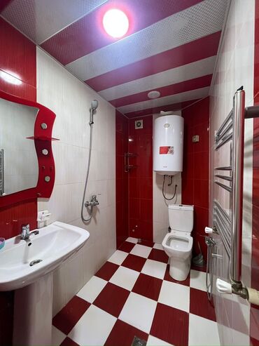 Uzunmüddətli kirayə mənzillər: 51 kv Qurtluş 93 .6/5 əşali dəyərdən aşaqa satlir 2 otaq kupçali — 8