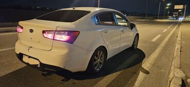 Kia: Kia Rio: 1.4 l | 2012 il Sedan — 4