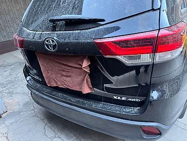 рав 4 xle: Toyota Highlander: 2018 г., 3.5 л, Автомат, Бензин, Кроссовер — 3