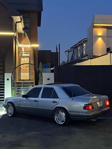 stance: Mercedes-Benz W124: 1994 г., 3.2 л, Автомат, Бензин, Седан — 5