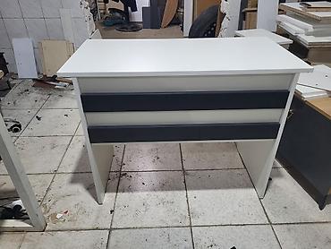 ofis stolu: Ağ rəngdə kompakt iş masası - Material: laminat/MDFlam tipli ağ panel — 4