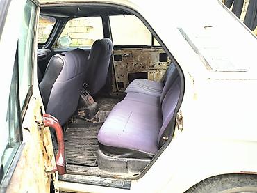 bmw e 38: Model: GAZ Volga (sedan) istəyən olsa hissə hissə də satılır. əlavə — 4