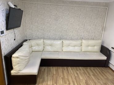 автолюлька cybex: Угловой диван, C подушками, Трёхместный и более, Кожа
