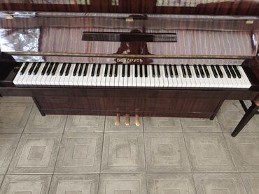 belarus t150: Piano, Belarus, Akustik, İşlənmiş