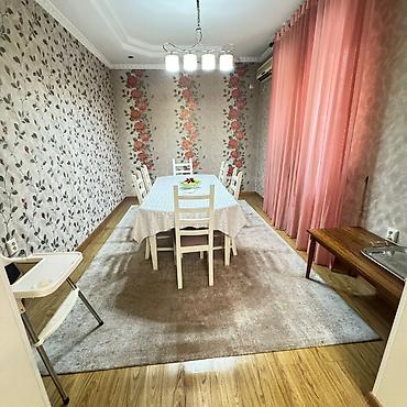 Долгосрочная аренда домов: 210 м², 6 комнат — 5