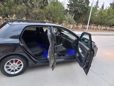 Toyota: Toyota Corolla Verso: 1.4 l | 2006 il Hetçbek — 6