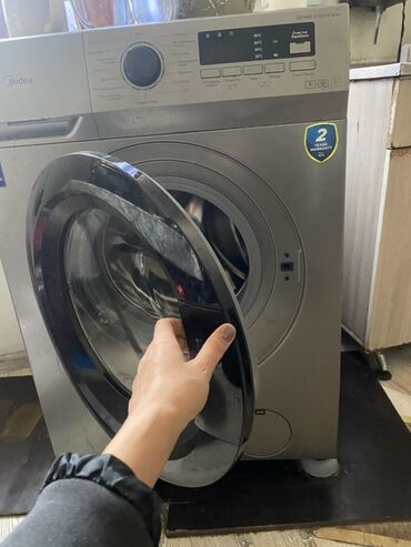 вентилятор для комнаты: Стиральная машина Midea, Автомат, До 6 кг, Узкая